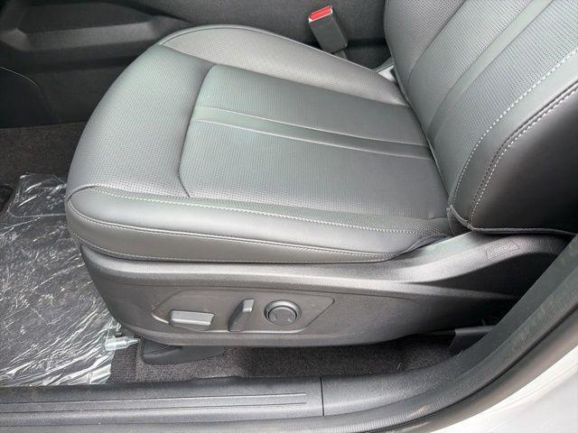 new 2026 Kia Sorento car, priced at $42,694