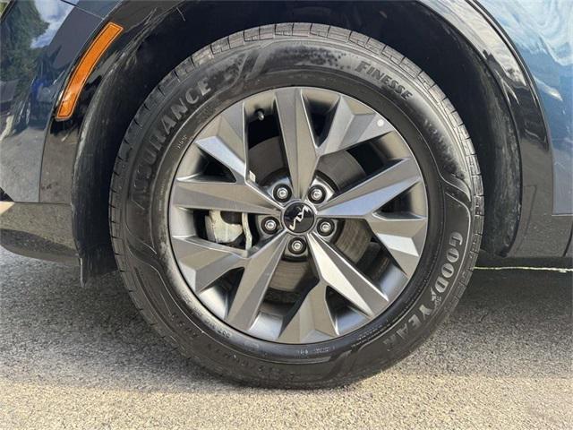 used 2023 Kia Sportage Hybrid car, priced at $28,900