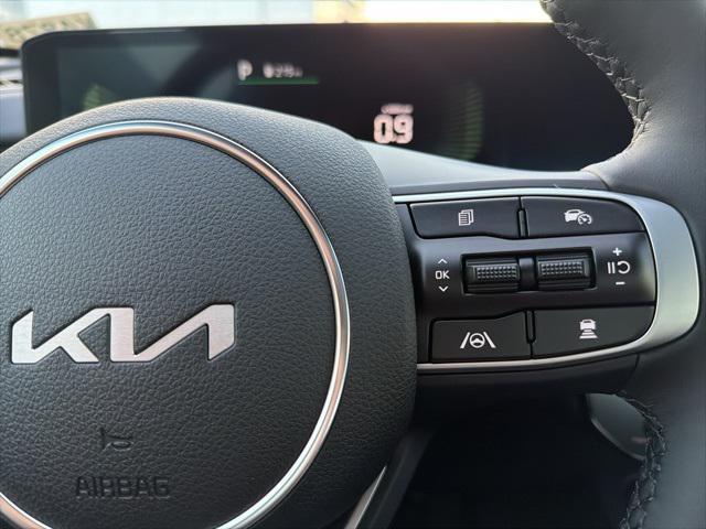 new 2026 Kia K5 car, priced at $34,395
