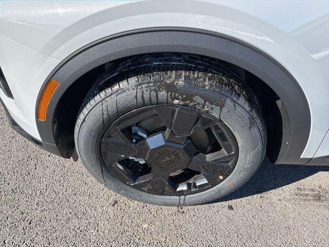 new 2026 Kia Sportage car, priced at $33,150