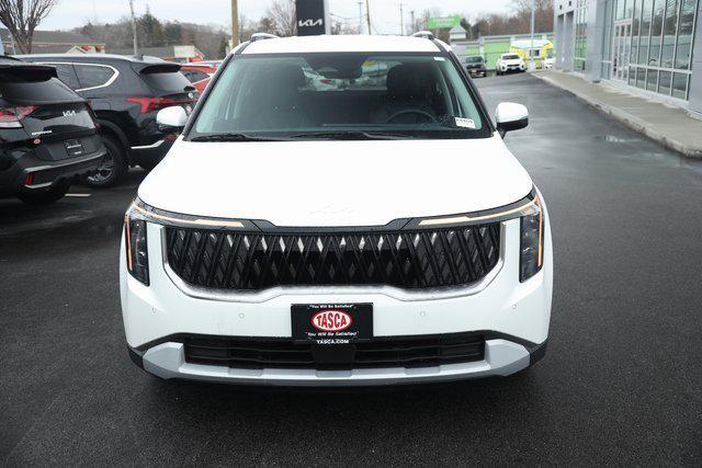 new 2025 Kia Carnival Hybrid car, priced at $45,230