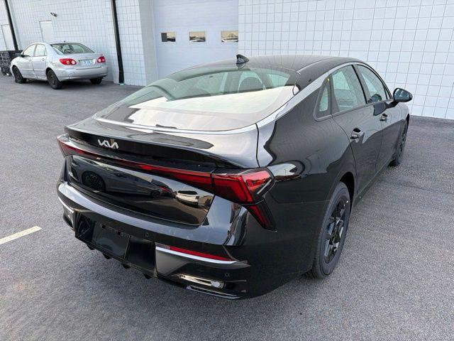 new 2026 Kia K5 car, priced at $28,084