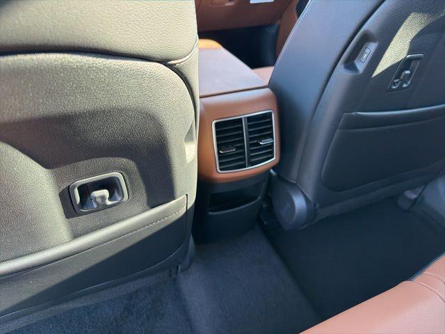 new 2026 Kia Sportage Plug-In Hybrid car, priced at $42,800