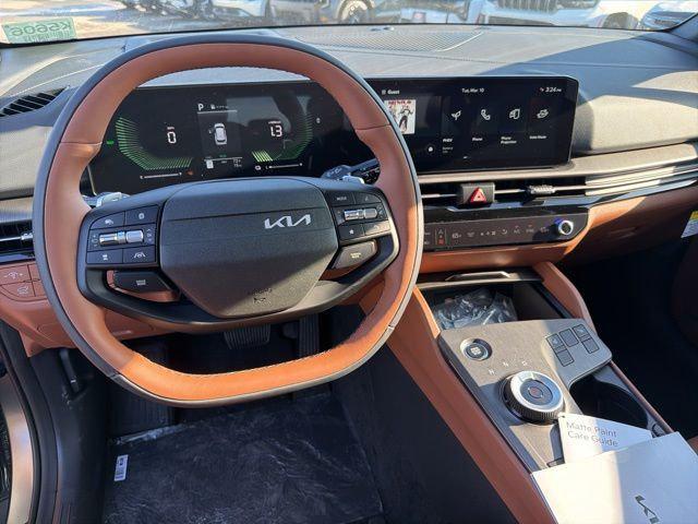 new 2026 Kia Sportage Plug-In Hybrid car, priced at $42,800