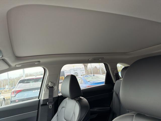 new 2026 Kia Sorento car, priced at $44,035