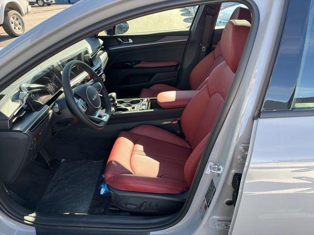 new 2026 Kia K5 car, priced at $33,125