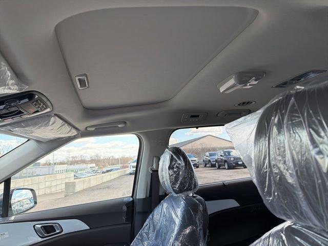 new 2026 Kia Carnival Hybrid car, priced at $53,530