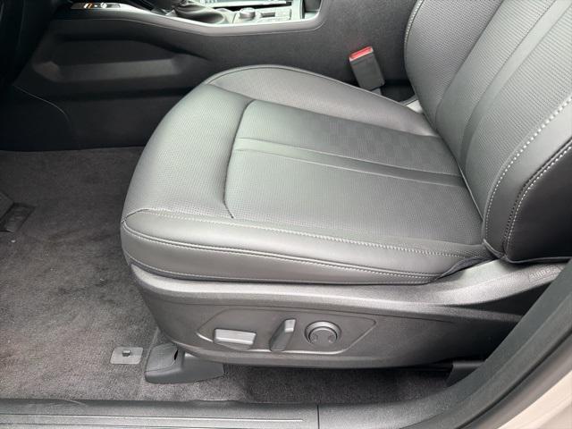 new 2026 Kia Sorento car, priced at $44,035