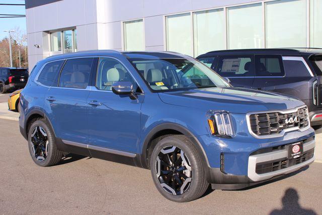 used 2024 Kia Telluride car, priced at $36,011