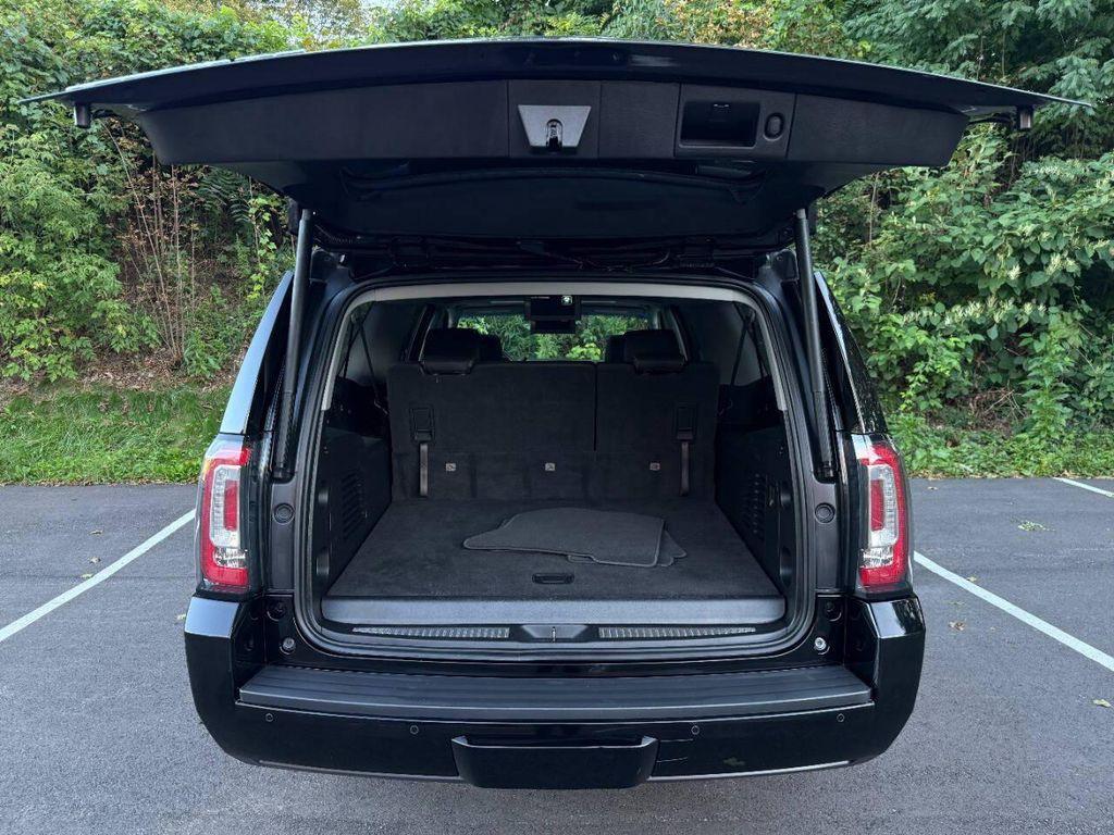 used 2020 GMC Yukon XL car, priced at $28,800