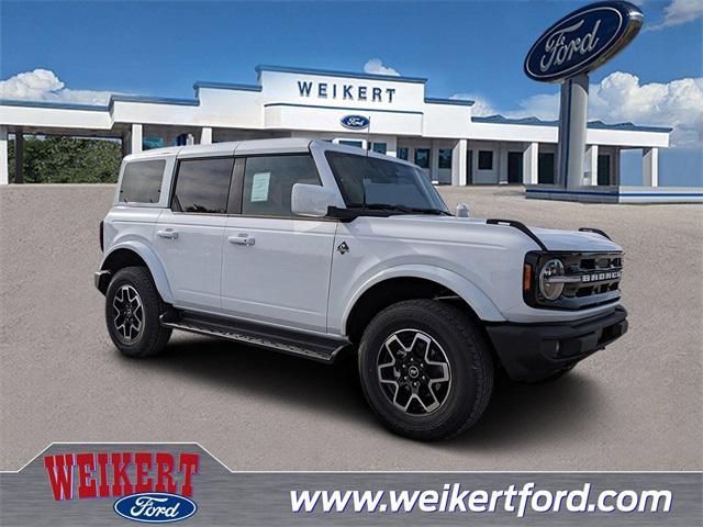 new 2025 Ford Bronco car, priced at $47,525