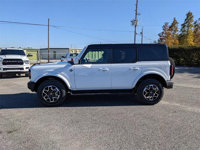new 2025 Ford Bronco car, priced at $49,392