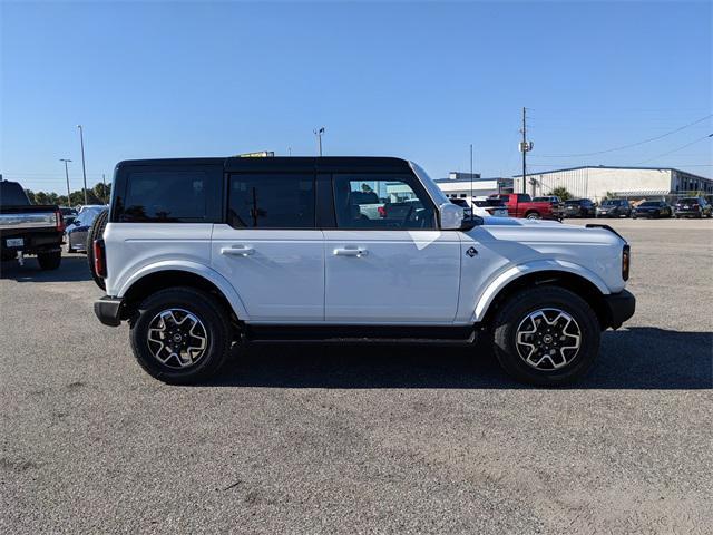 new 2025 Ford Bronco car, priced at $49,392