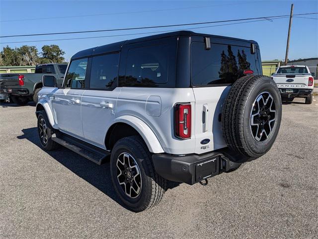 new 2025 Ford Bronco car, priced at $49,392