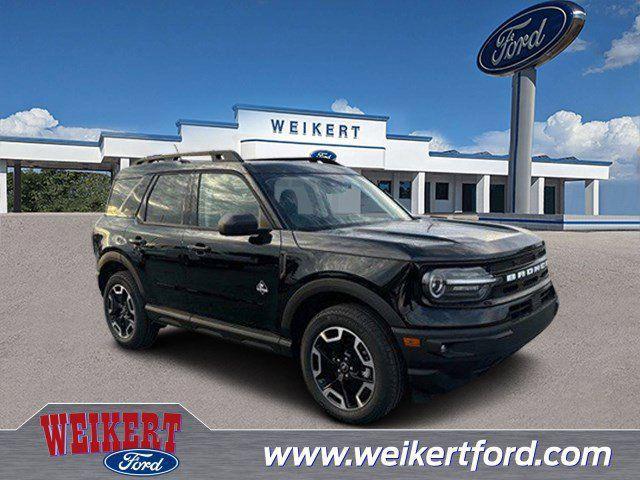 new 2024 Ford Bronco Sport car, priced at $33,955