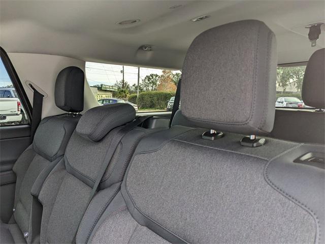 new 2025 Ford Expedition Max car, priced at $65,127