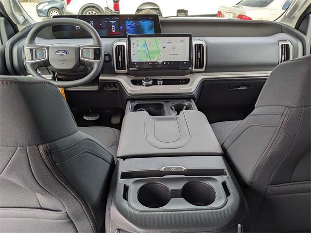 new 2025 Ford Expedition Max car, priced at $65,127