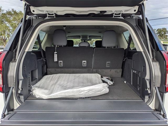 new 2025 Ford Expedition Max car, priced at $65,127