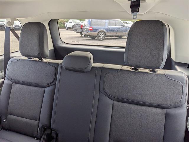 new 2025 Ford Expedition Max car, priced at $65,127