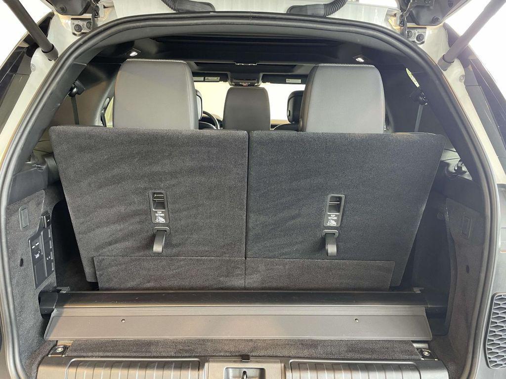 used 2025 Land Rover Discovery car, priced at $49,068