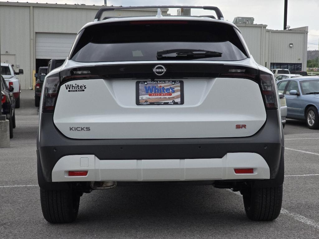 new 2025 Nissan Kicks car, priced at $26,015