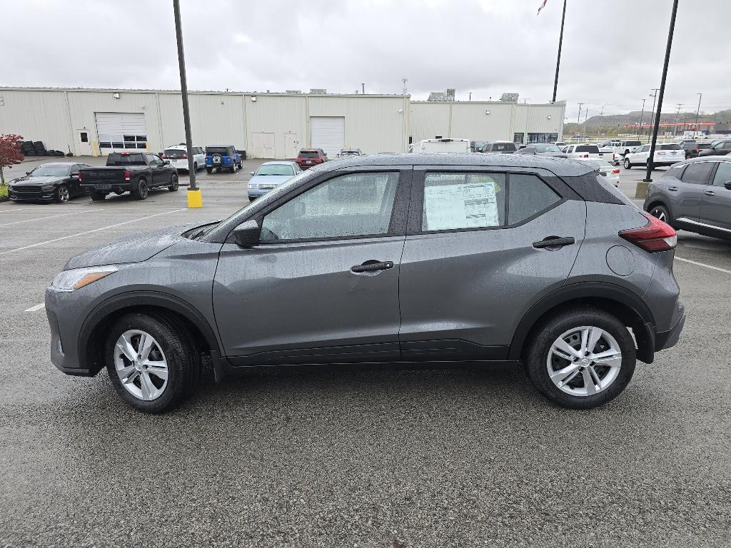 new 2025 Nissan Kicks Play car, priced at $22,865