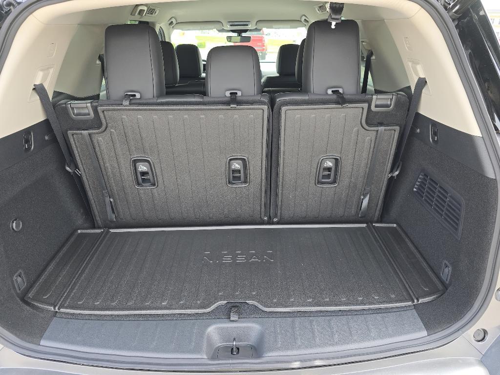 new 2026 Nissan Pathfinder car, priced at $45,200