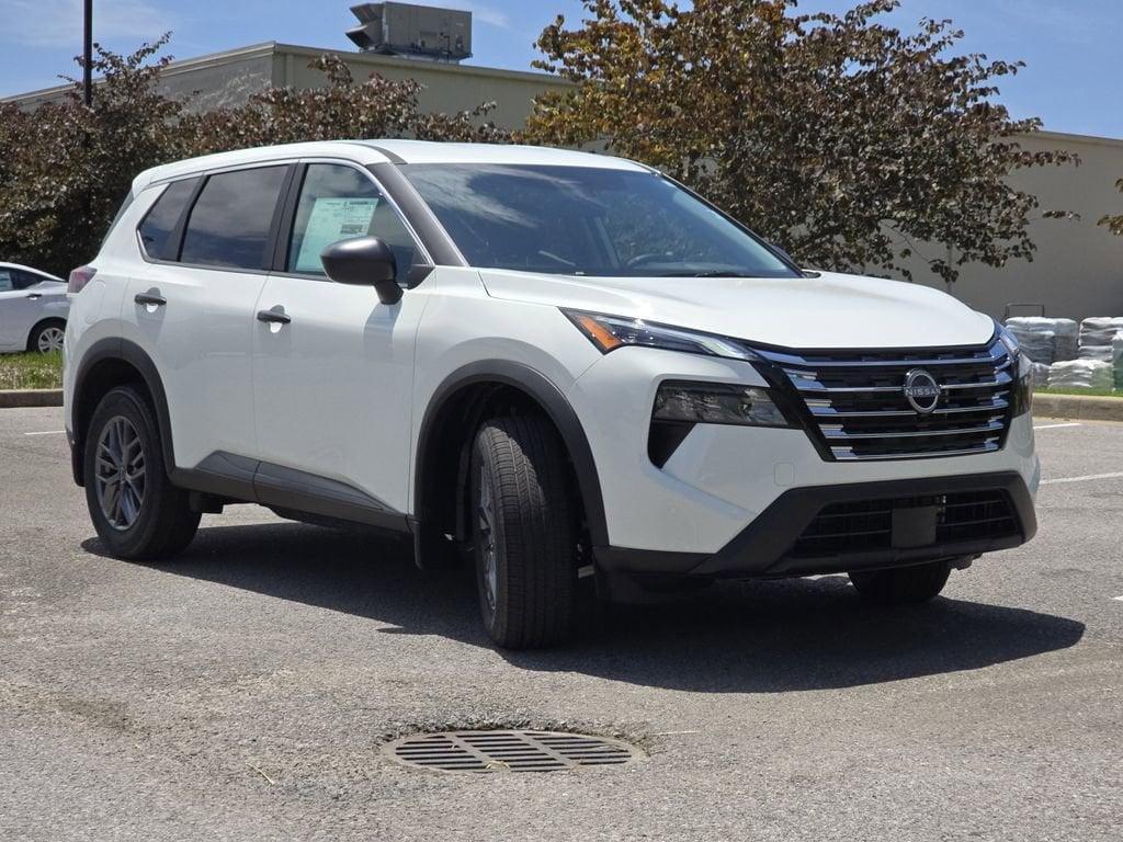 used 2025 Nissan Rogue car, priced at $23,866