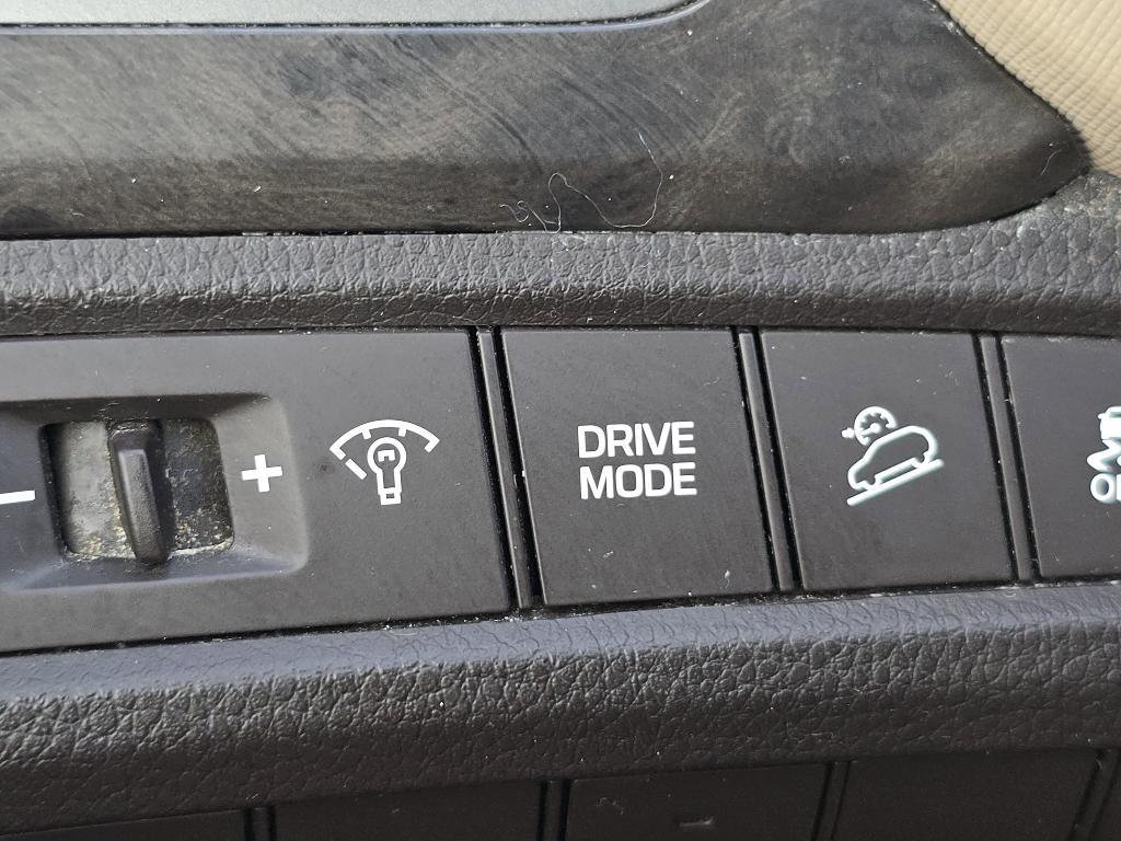 used 2017 Hyundai Santa Fe Sport car, priced at $6,990