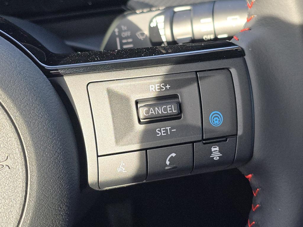 new 2025 Nissan Kicks car, priced at $28,045