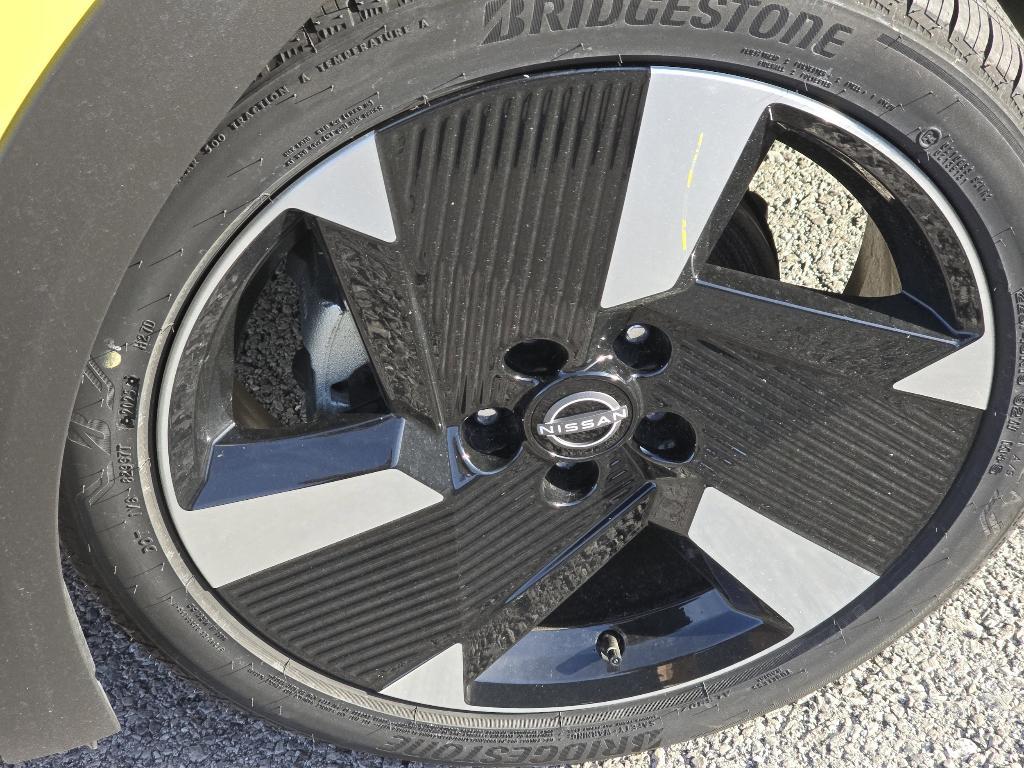 new 2025 Nissan Kicks car, priced at $28,045