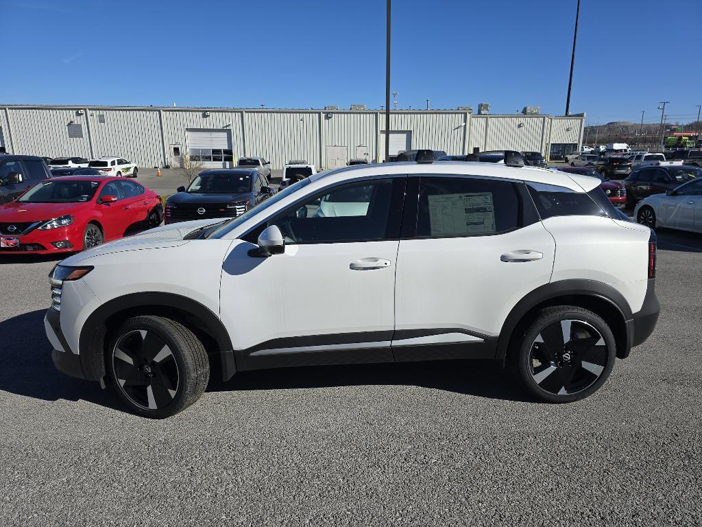 new 2025 Nissan Kicks car, priced at $25,900