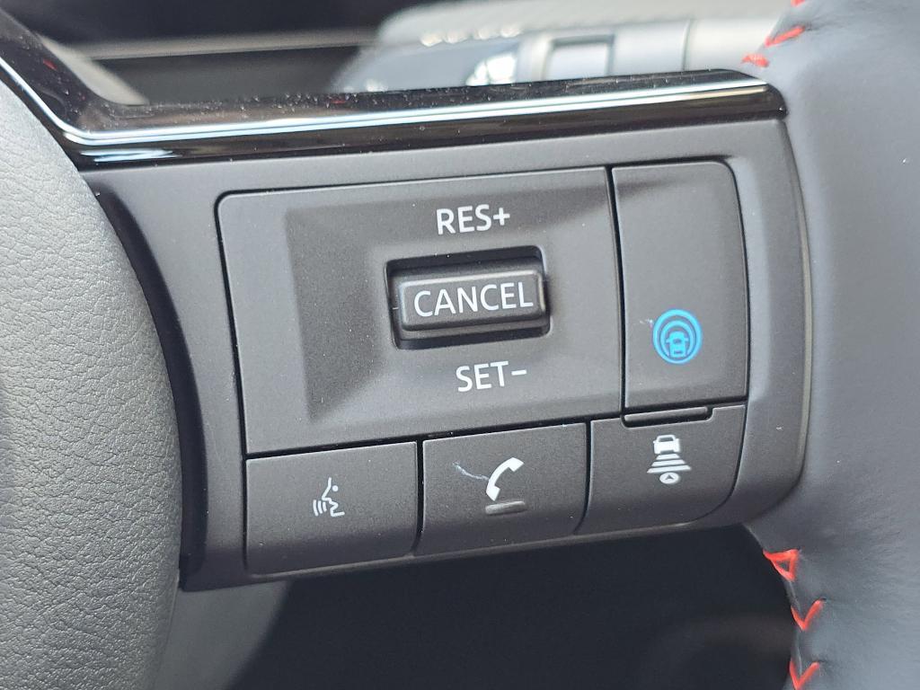 new 2025 Nissan Kicks car, priced at $26,250