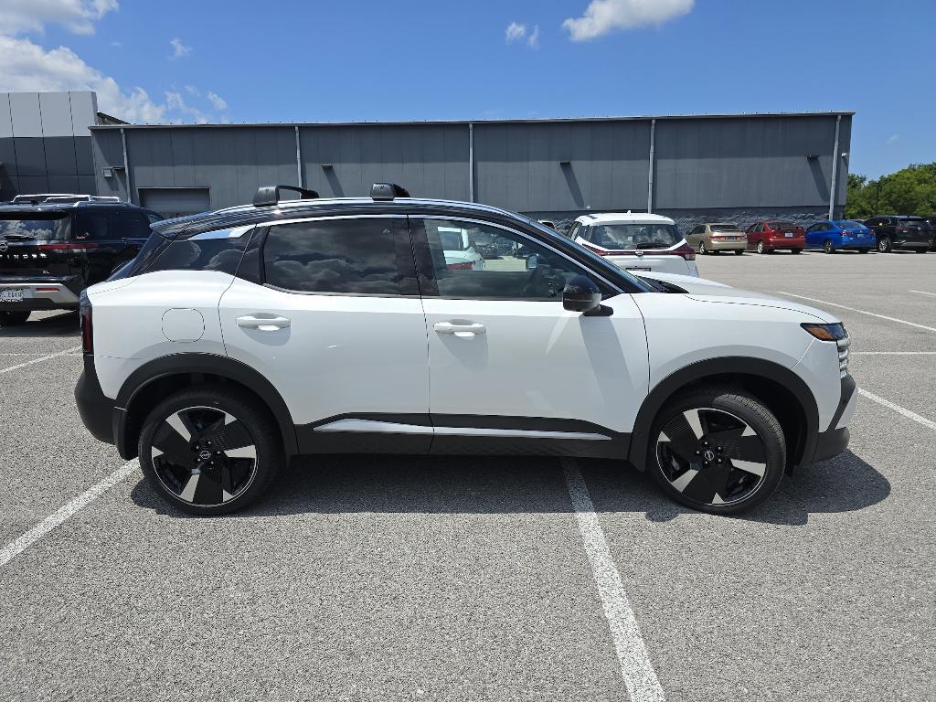 new 2025 Nissan Kicks car, priced at $26,250