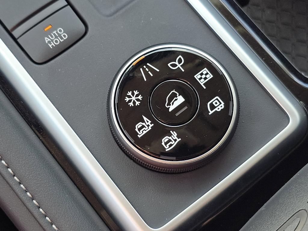 new 2026 Nissan Pathfinder car, priced at $41,960