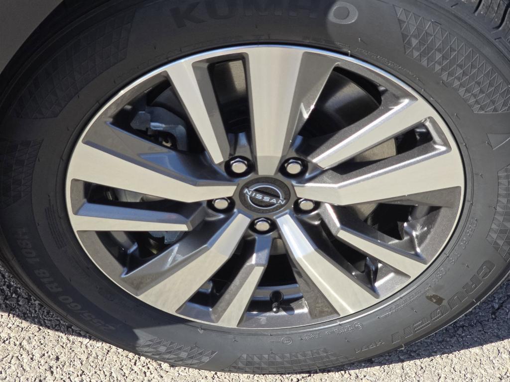 new 2026 Nissan Pathfinder car, priced at $45,285