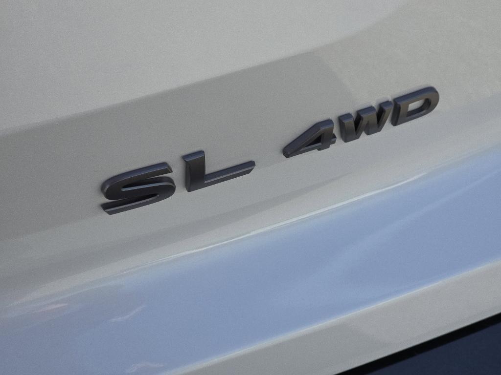 new 2026 Nissan Pathfinder car, priced at $45,285