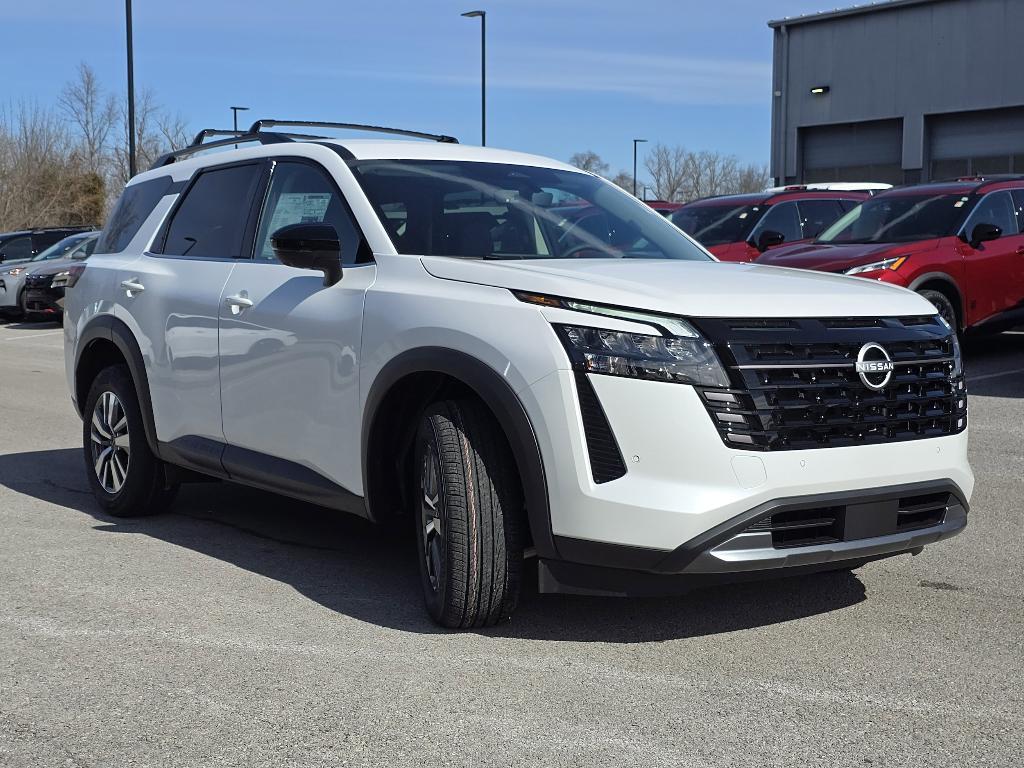 new 2026 Nissan Pathfinder car, priced at $45,285