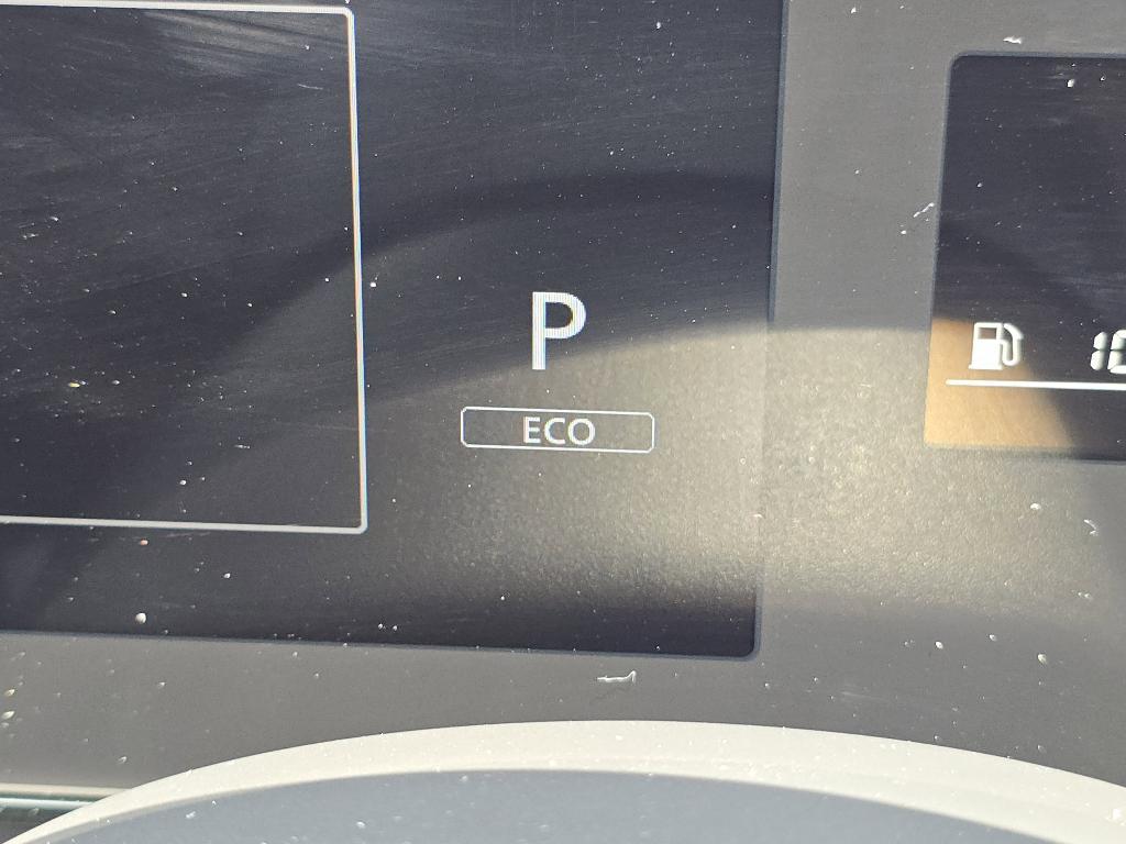 new 2025 Nissan Kicks car, priced at $22,155