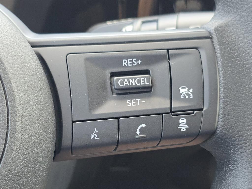 new 2025 Nissan Kicks car, priced at $22,155