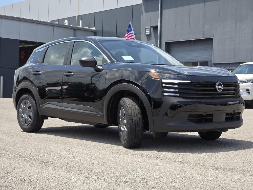 new 2025 Nissan Kicks car, priced at $22,155