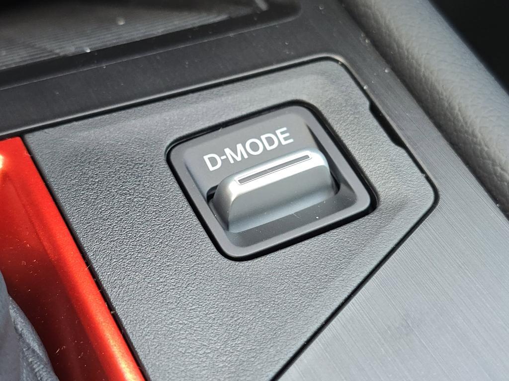 new 2025 Nissan Kicks car, priced at $27,565