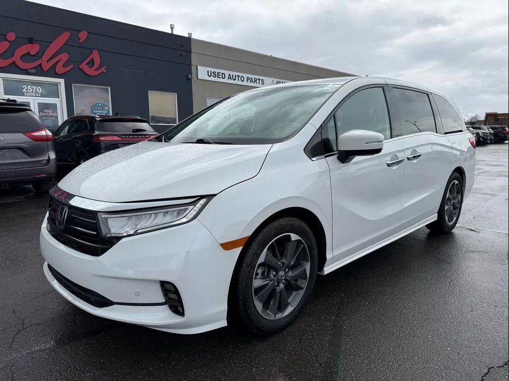 used 2023 Honda Odyssey car, priced at $31,000