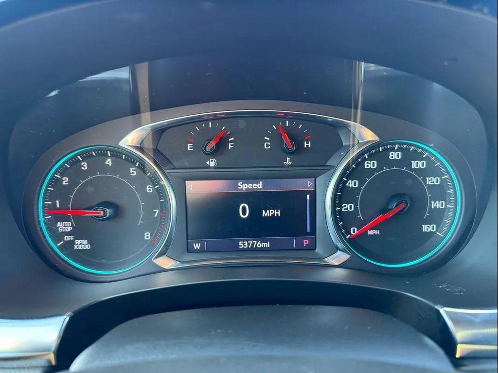 used 2023 Chevrolet Traverse car, priced at $20,995