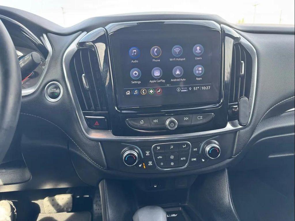 used 2023 Chevrolet Traverse car, priced at $22,500