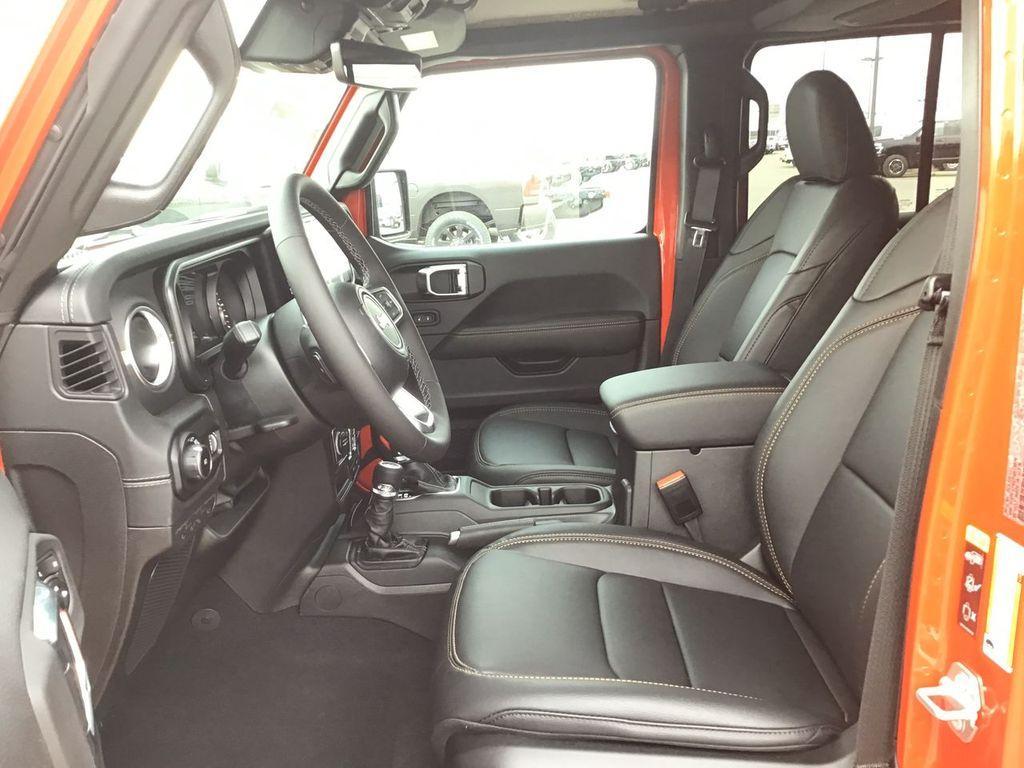 new 2025 Jeep Wrangler car, priced at $49,126