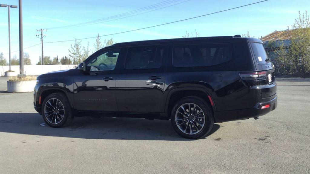 new 2025 Jeep Grand Wagoneer L car, priced at $95,039