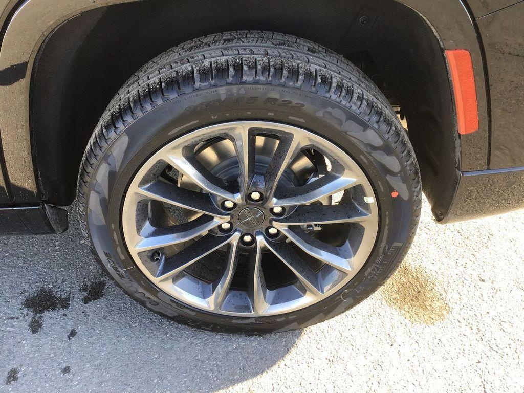 new 2025 Jeep Grand Wagoneer L car, priced at $95,039