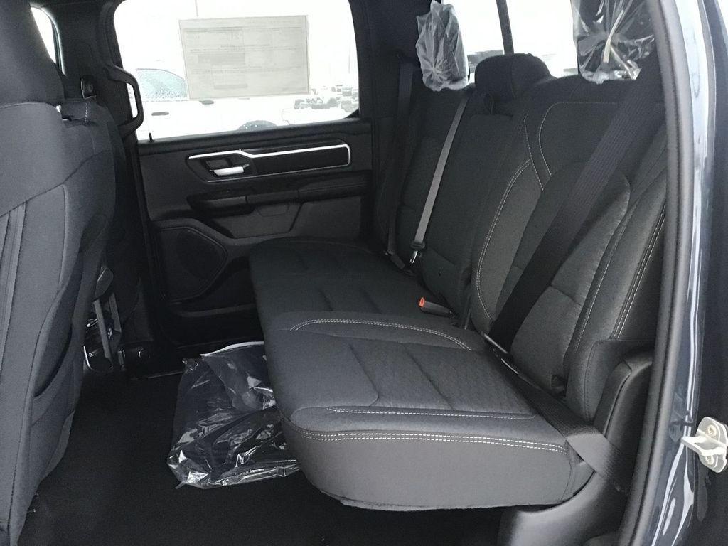 new 2025 Ram 1500 car, priced at $48,574