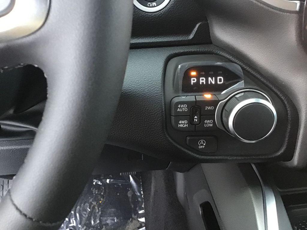 new 2025 Ram 1500 car, priced at $48,574